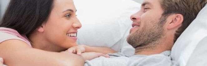 Homme sexuellement actif avec femme